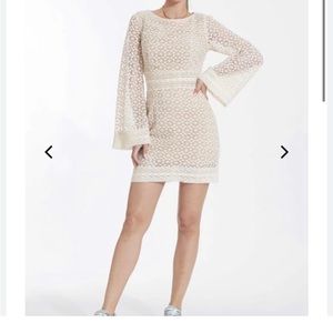 ELLIATT GEOMETRY  DRESS BELL SLEEVES E5032186